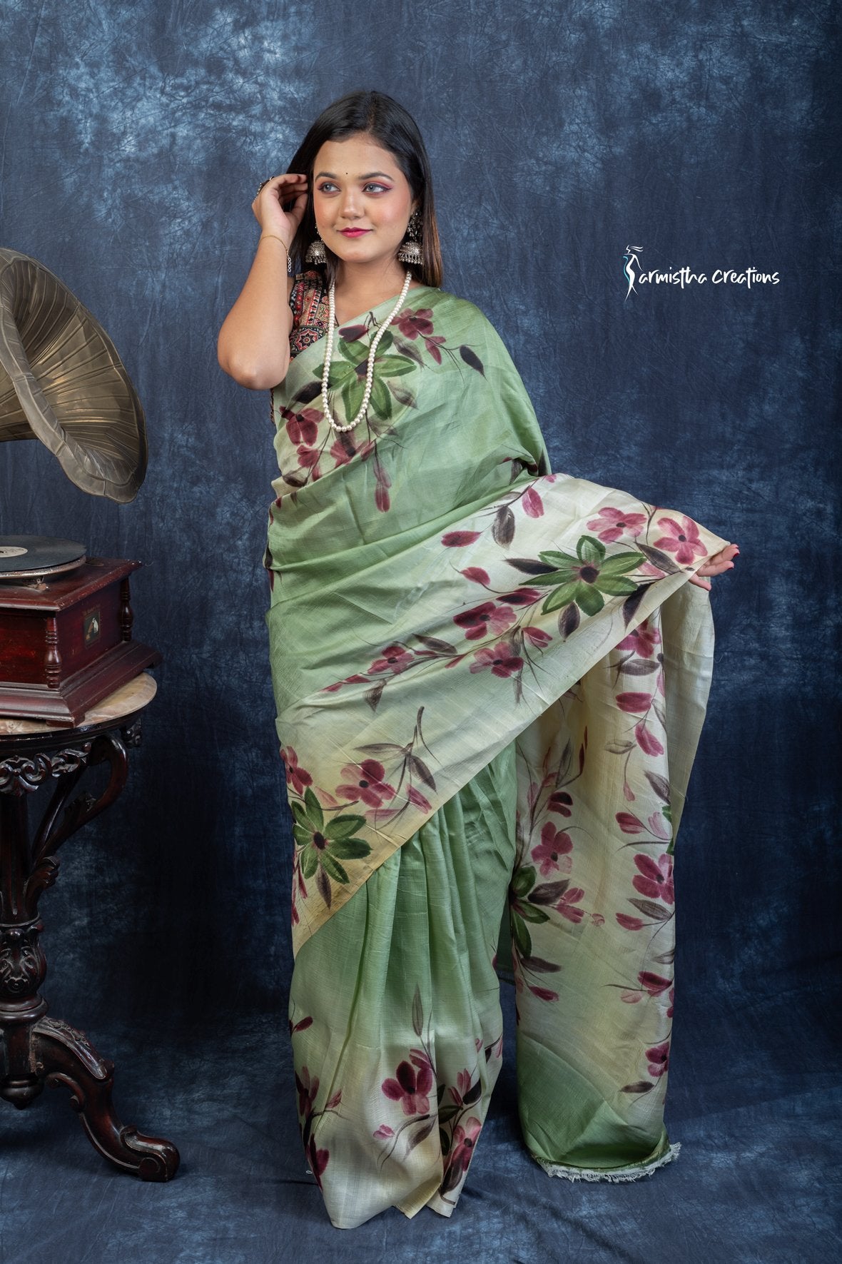 Verdant Whisper – Hand-Painted Bishnupuri Silk Saree | bshp-009 image 4