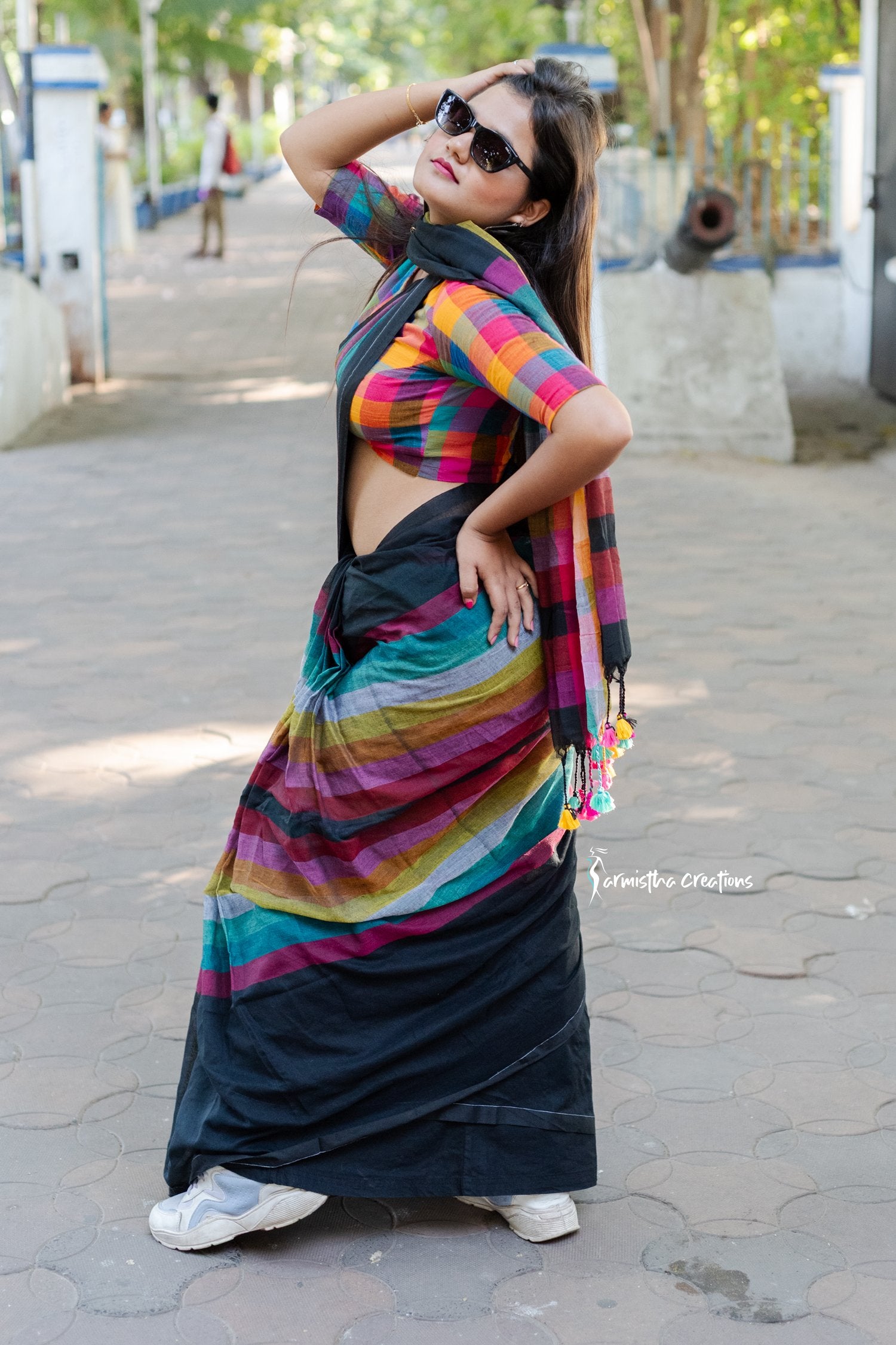 Black &amp; Multicolour Pure Mul Cotton Saree image 3