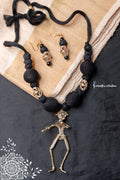 Hand-Made Dokra Necklace (Tribal Figure, Black) image 0