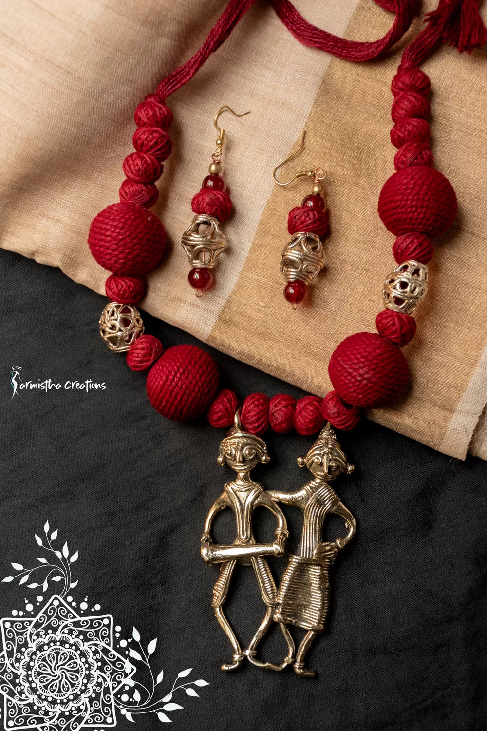 Hand-Made Dokra Necklace (Tribal Figures, Maroon) image 0