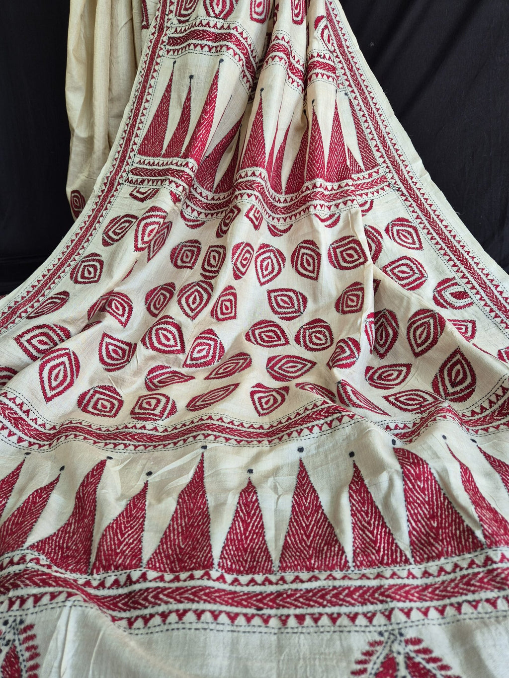Temple Border &amp; Flower Kantha Stitch on Undyed Pure Tussar image 1